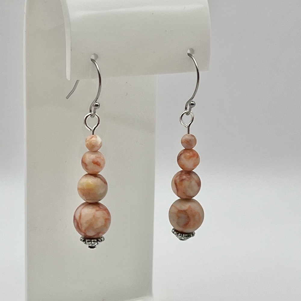 RED NETWORK JASPER EARRINGS - Picture 7 of 11